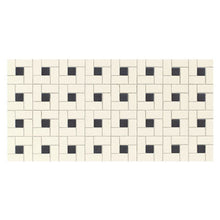 Biscuit/Black Dot