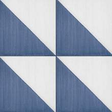 Blu Triangle
