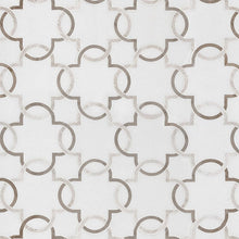 Bianco Quatrefoil